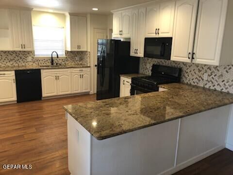 Property Photo:  453 El Camino Drive  TX 79912 