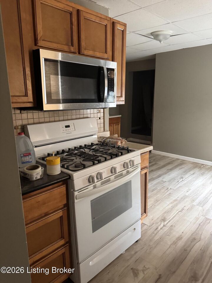 Property Photo: 529 N 31st St KY 40212