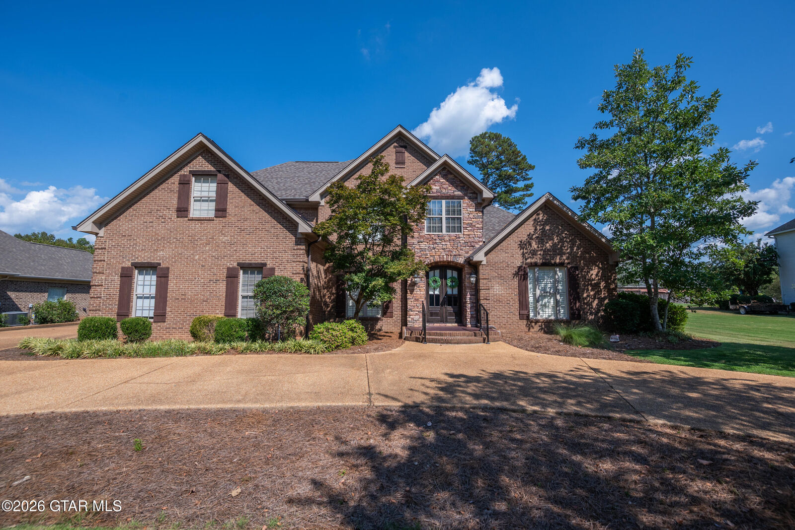Property Photo: 102 Tuxford Road MS 39759