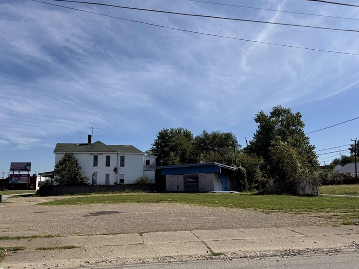 Property Photo:  239 Adams Avenue  WV 25701 