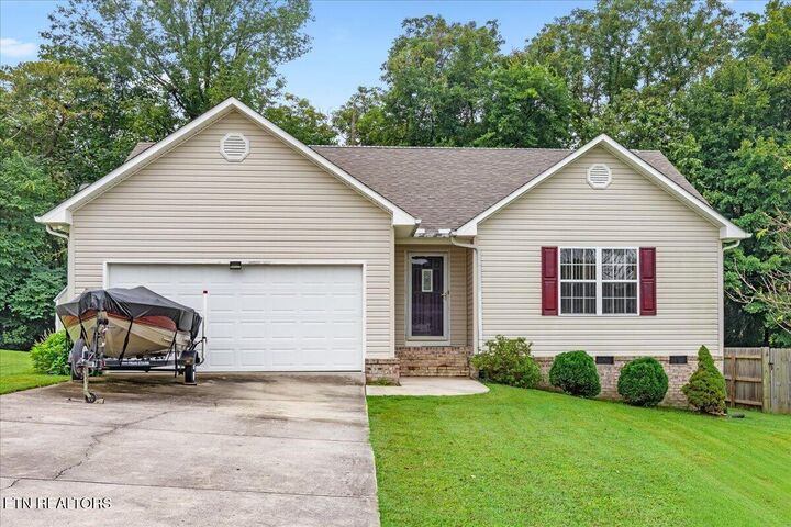 Property Photo: 2912 Windsock Lane TN 37924