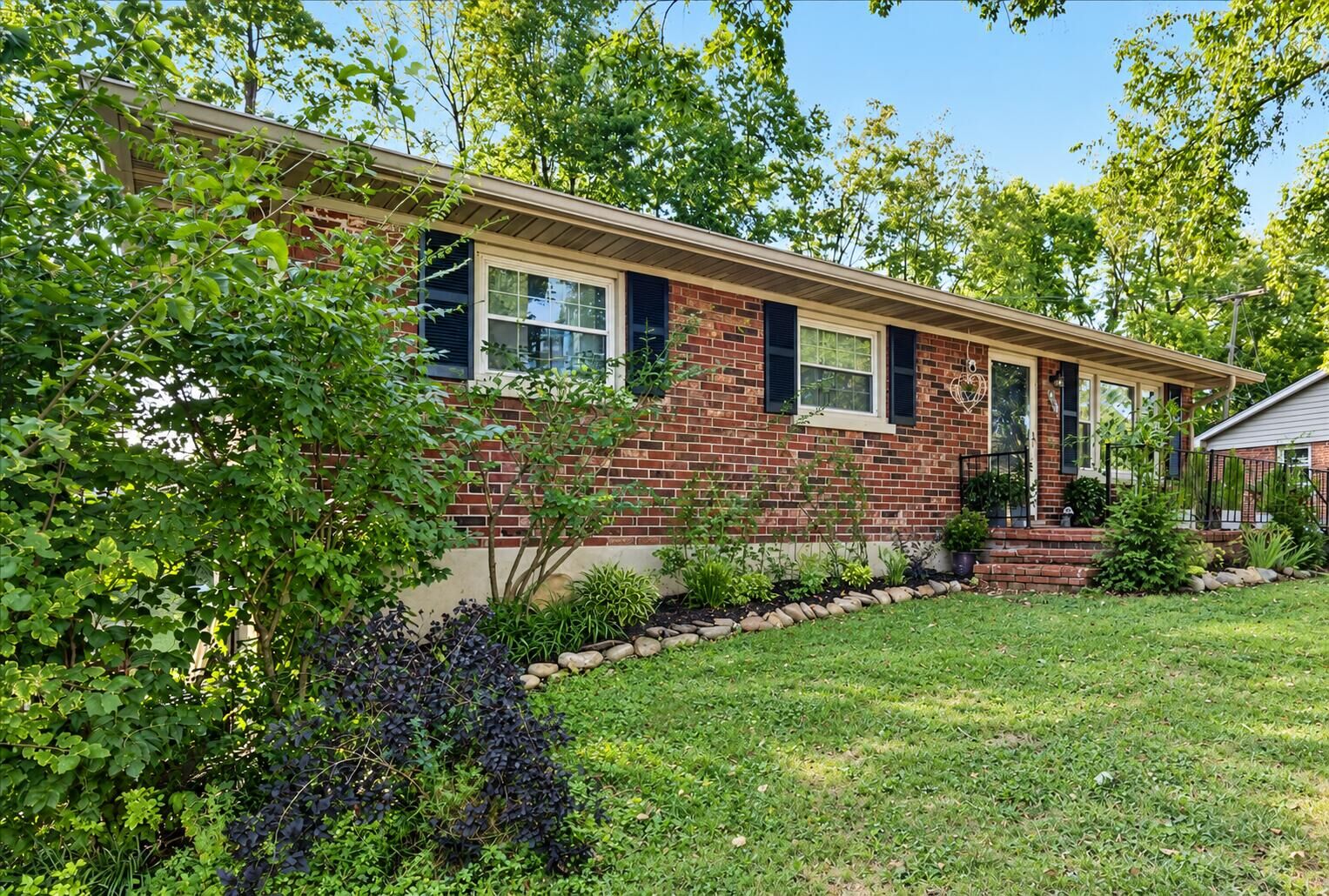 Property Photo: 2437 Butternut Hill Court KY 40509
