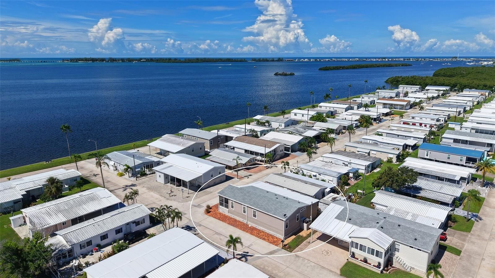 Property Photo: 10315 Cortez Road W 2F FL 34210