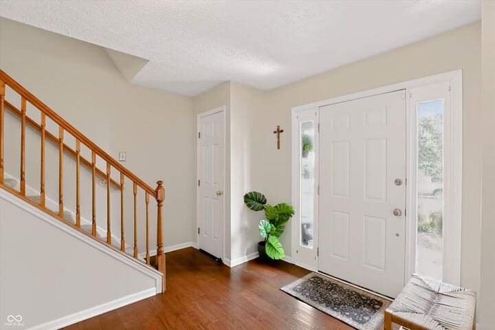 Property Photo:  14618 Shadow Lakes Drive E  IN 46032 