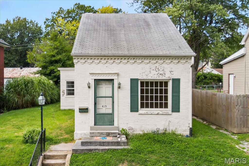 Property Photo:  415 N 4th Street  IL 62220 