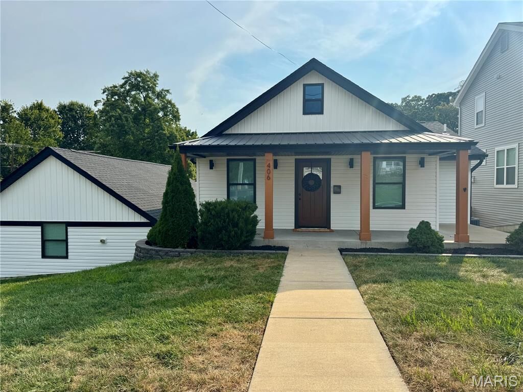 Property Photo: 406 George Avenue MO 63122