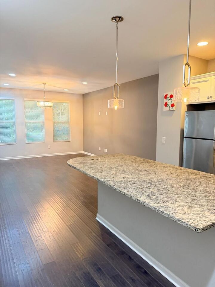 Property Photo:  961 Times Square Drive 961  IL 60504 
