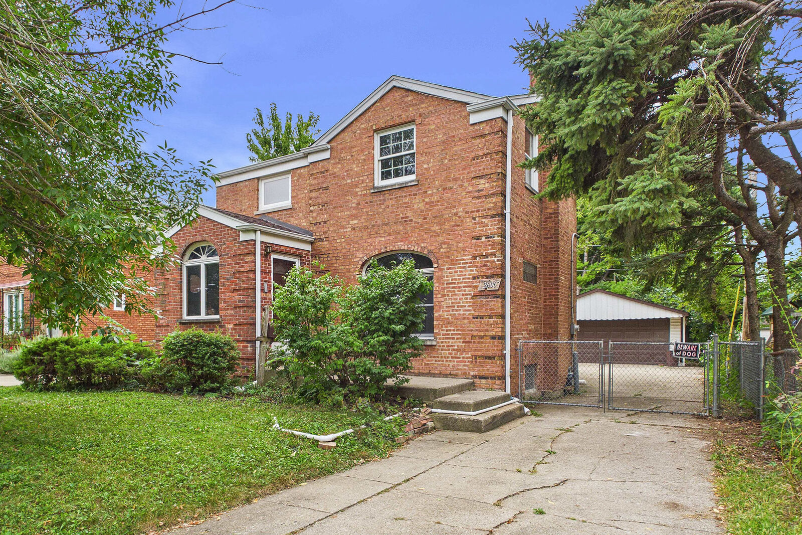 Property Photo:  2606 Elder Lane  IL 60131 