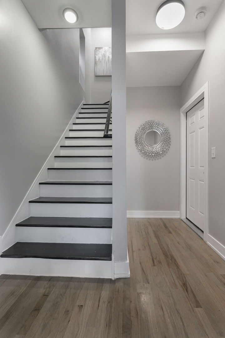 Property Photo: 6943 S Calumet Avenue IL 60637