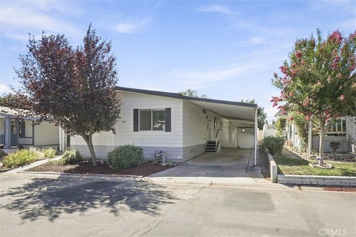 Property Photo:  114 Via San Miguel  CA 93446 
