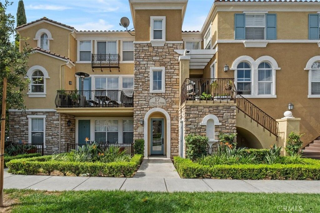 Property Photo:  1706 Terra Bella  CA 92602 