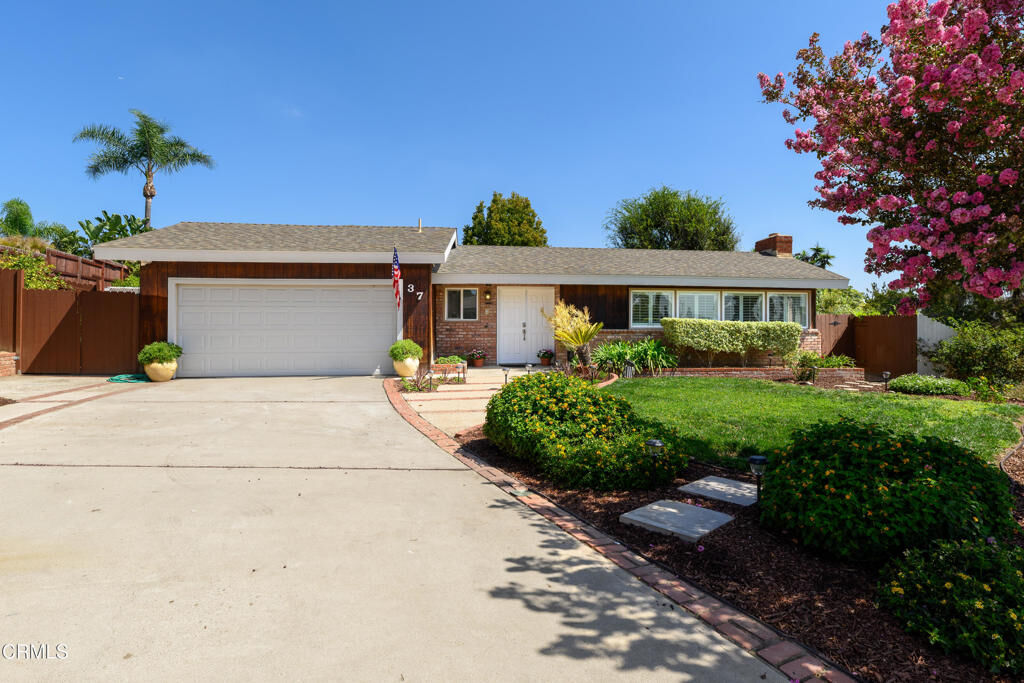 Property Photo:  37 Bradford Avenue  CA 93010 