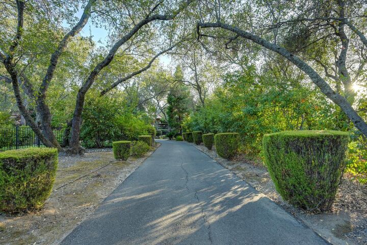 Property Photo: 6061 Greystone Place CA 95746
