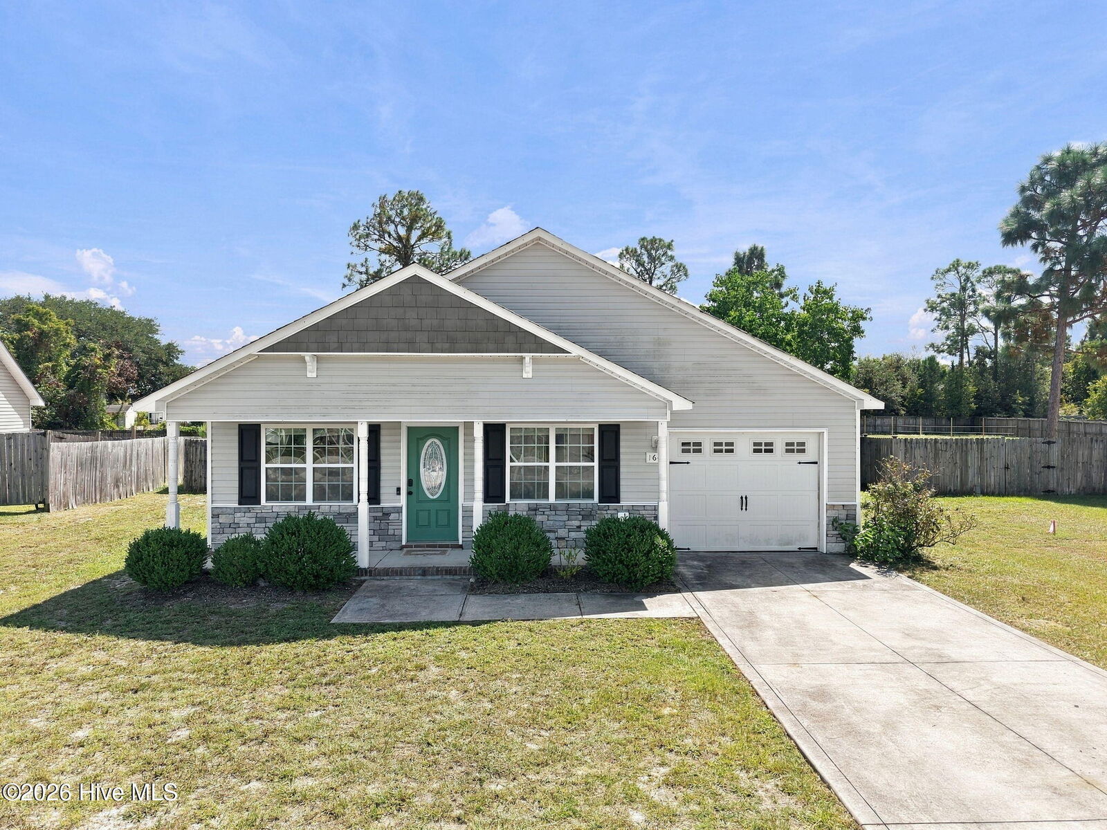 Property Photo:  164 Rosemary Avenue  NC 28539 