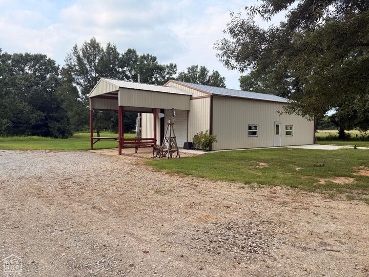 Property Photo:  256 Cr 793  AR 72417 