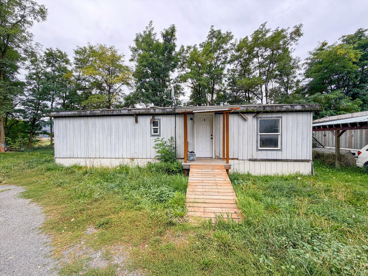 Property Photo: 164 Mountain View Ave WA 99114