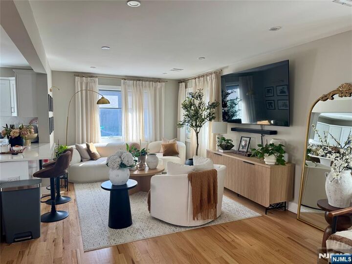 Property Photo:  2 Sherman Avenue 1R  NJ 07029 