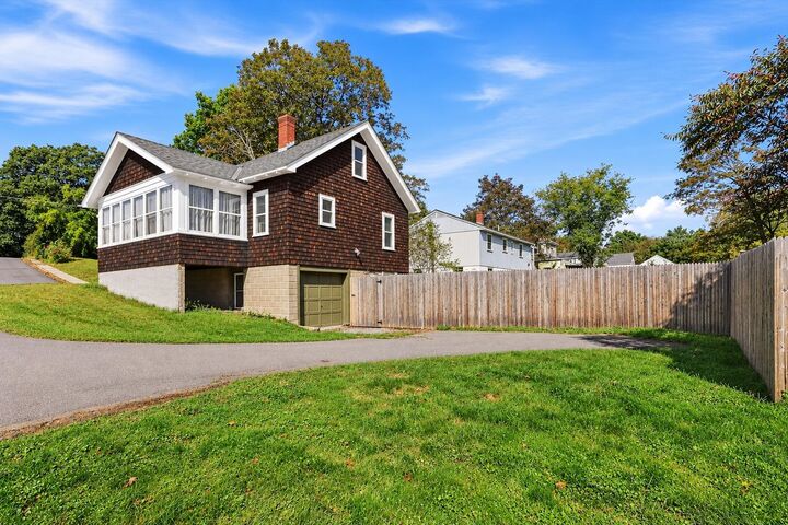 Property Photo: 123 Gilsum Street NH 03431