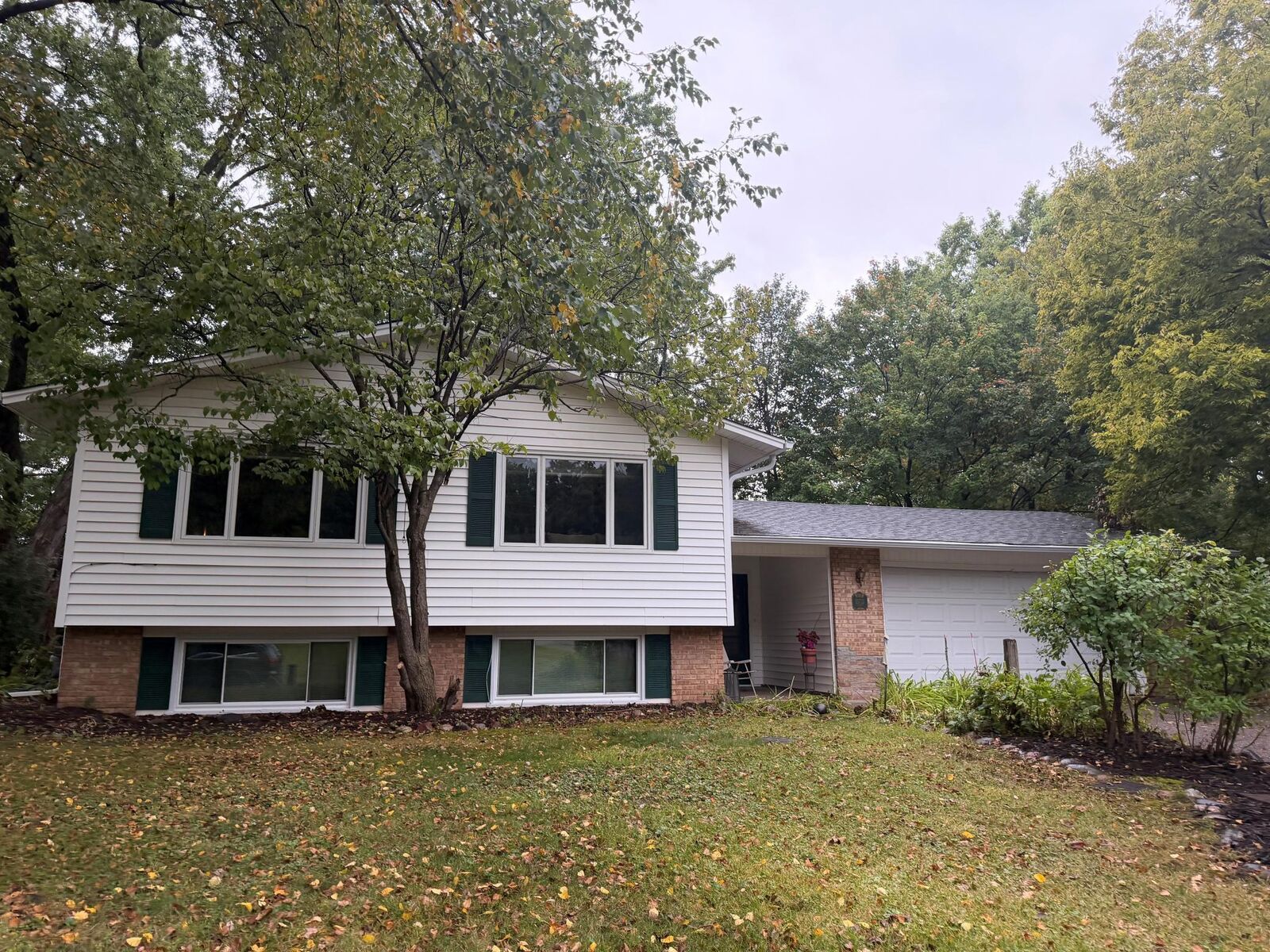 Property Photo: 15711 Boulder Creek Drive MN 55345