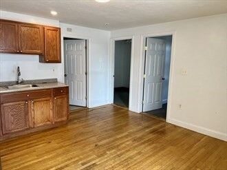 Property Photo: 168-170 Spruce St 6 MA 01453