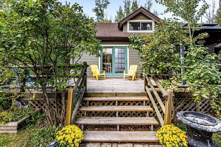 Property Photo:  B24 Golden Crescent  AB T0C 2C0 