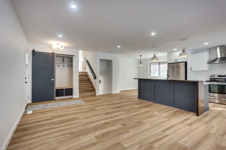 Property Photo:  107 Greig Drive  AB T4P 2M4 