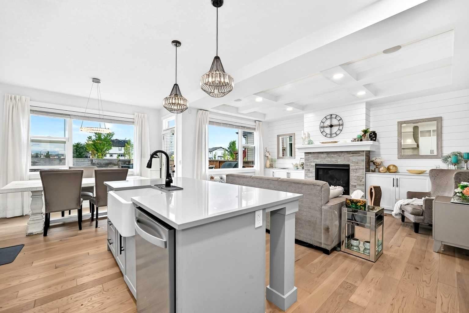 Property Photo:  313 Walgrove Terrace SE  AB T2X 4E8 