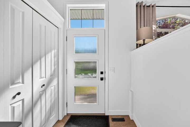 Property Photo:  53 Mt Aberdeen Circle SE  AB T2Z 3H1 