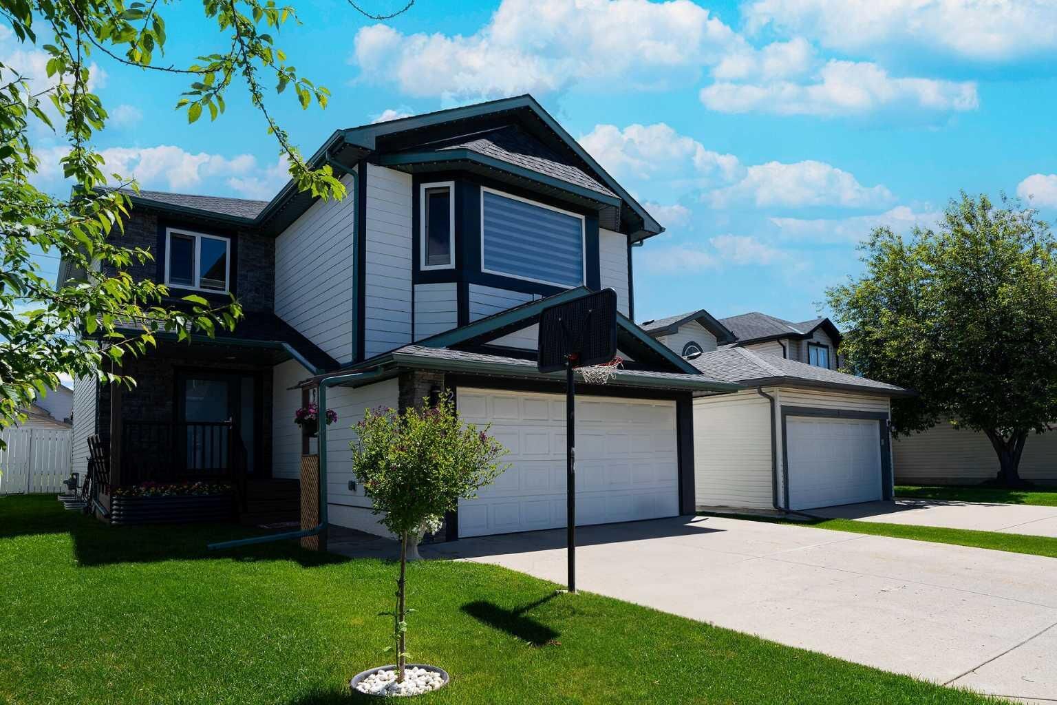 Property Photo:  270 Somerside Park SW  AB T2Y 3G5 