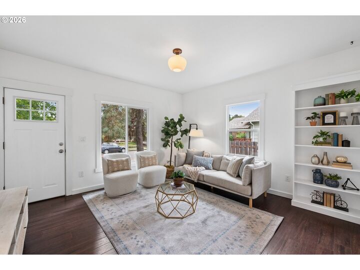 Property Photo:  7315 N Jersey St  OR 97203 