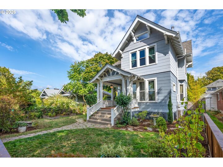Property Photo:  5608 NE Cleveland Ave  OR 97211 