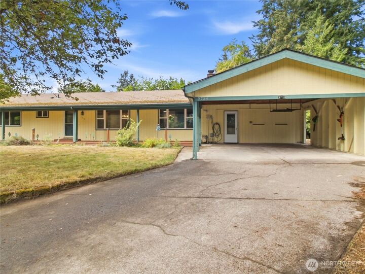 Property Photo: 7738 Long Lake Court SE WA 98503