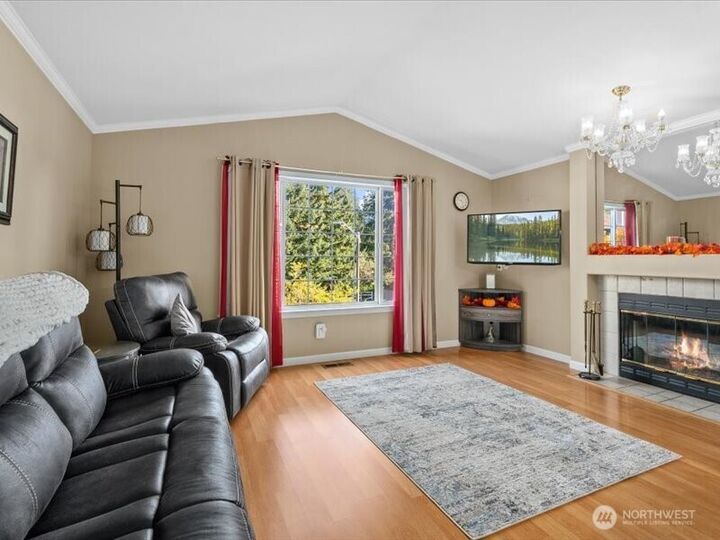 Property Photo:  12611 SE 307th Street  WA 98092 