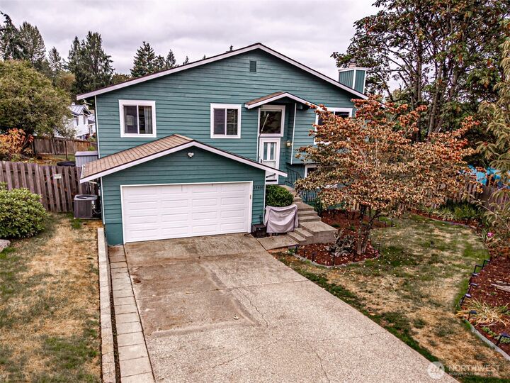 Property Photo:  29400  60th Place S  WA 98001 