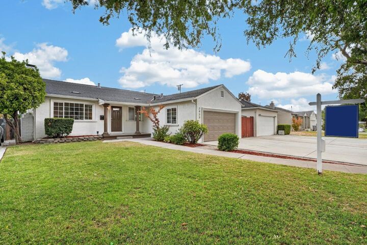 Property Photo: 2433 Homewood Drive CA 95128