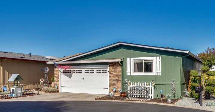 Property Photo:  259 Forest Dr 259  CA 95037 