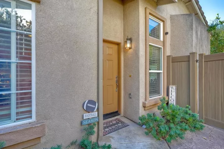 Property Photo:  1862 Morning View Drive  CA 92084 