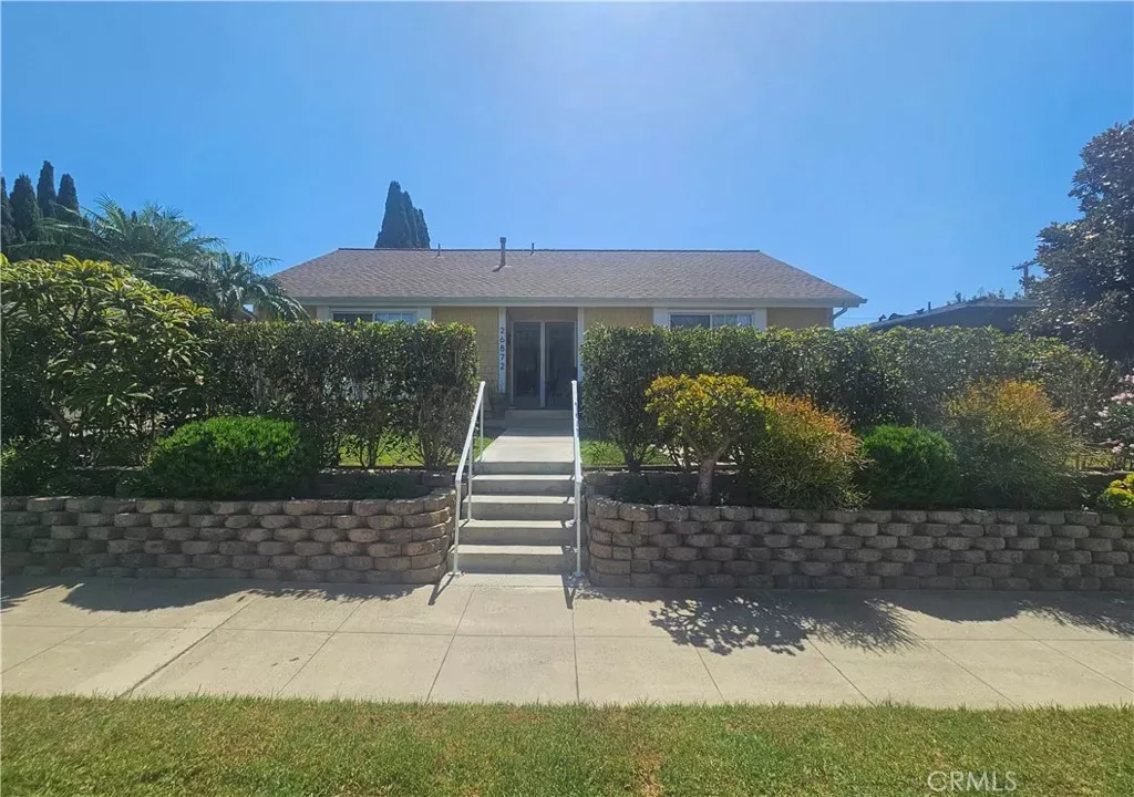 Property Photo:  26872 Vista Del Mar  CA 92624 