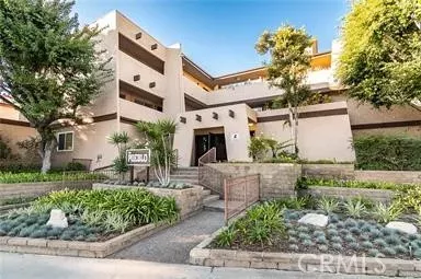 Property Photo:  2501 W Redondo Beach  CA 90249 