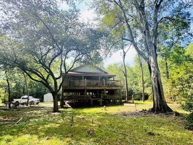 Property Photo:  1110 Turner Dr  TX 77611 