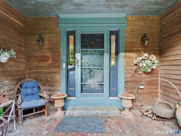 Property Photo:  59 Hannah Lane  CT 06468 