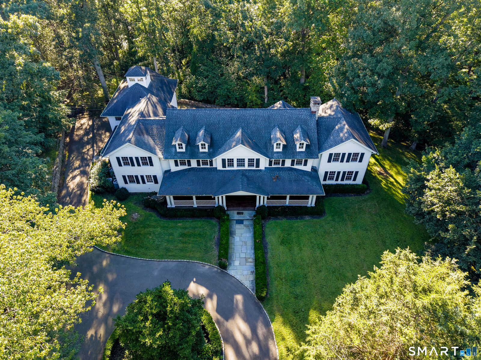 Property Photo:  25 Hermit Lane  CT 06880 