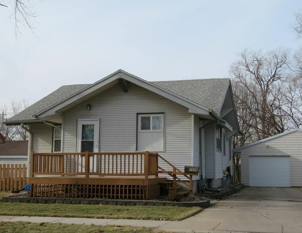 Property Photo:  2526 S 10th  Street  IA 51501 