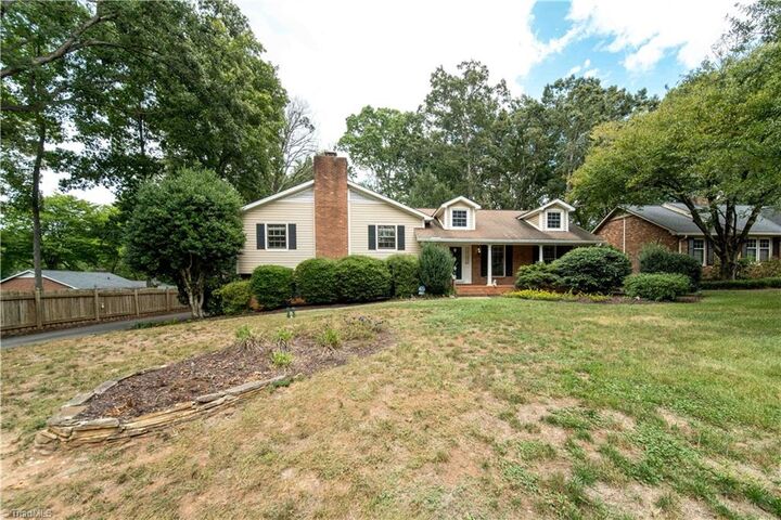 Property Photo: 321 Stanaford Road NC 27104