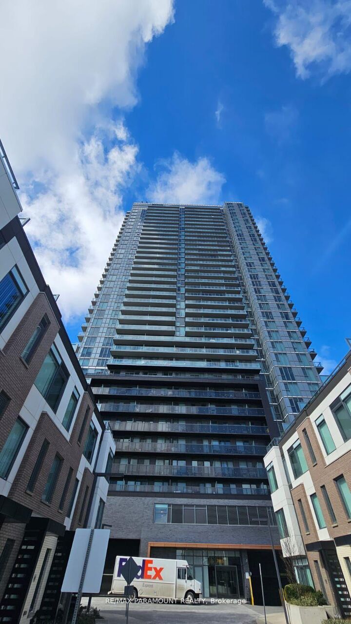 Property Photo: 7895 Jane Street 1501 ON L4K 2M7