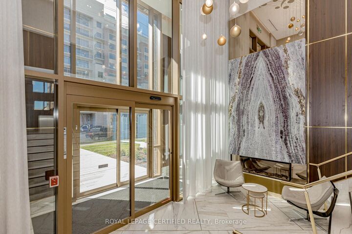 Property Photo:  2333 Khalsa Gate 404  ON L6M 4J2 
