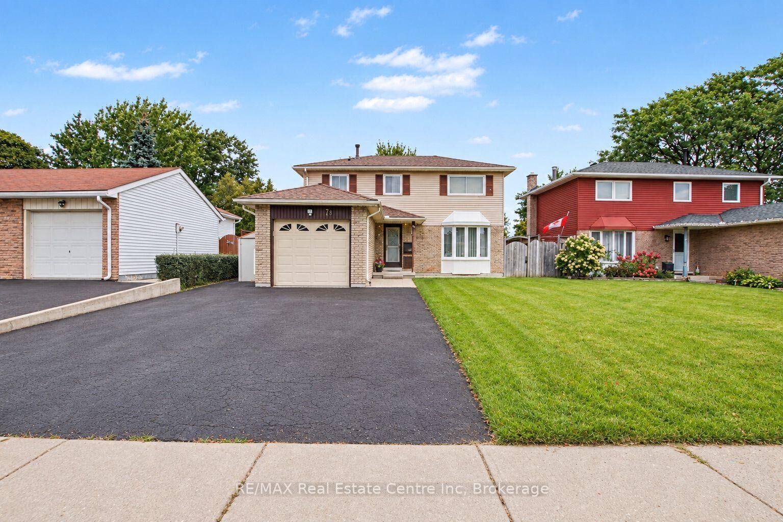Property Photo:  78 Rolling Meadows Drive  ON N2N 1T6 