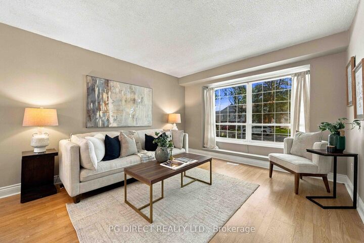 Property Photo:  64 Renfield Crescent  ON L1P 1B4 