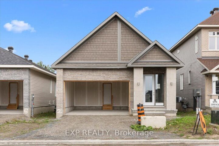Property Photo:  42 Corr Court  ON K7C 0W5 