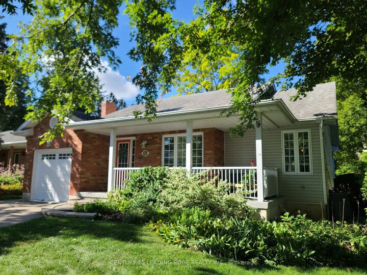 Property Photo:  102 Second Avenue  ON L9P 1J9 